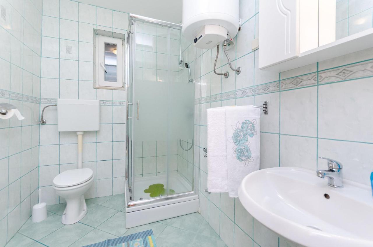 Apartment Milan เซนญ์ ภายนอก รูปภาพ