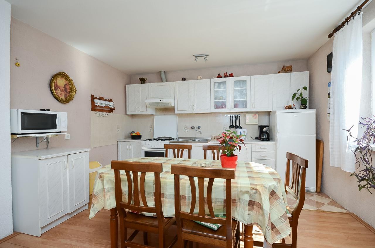 Apartment Milan เซนญ์ ภายนอก รูปภาพ